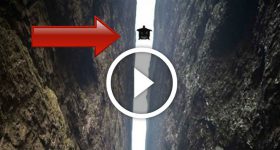 VIDEO NEW WRIST CAM FOOTAGE – WINGSUIT DAREDEVIL JEB CORLISS FLIES THROUGH A 10FT CRACK IN A MOUNTAIN AT 100MPH!