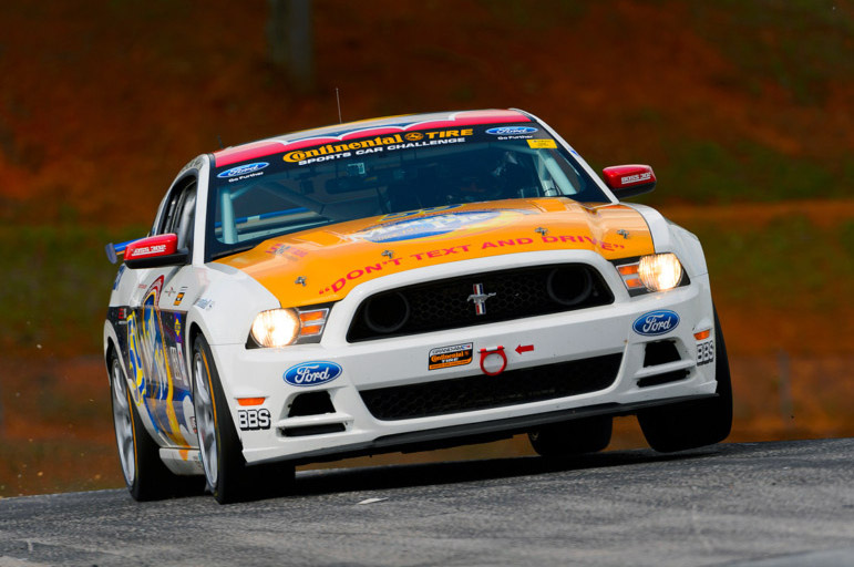 Mustang Boss 302R Race Car