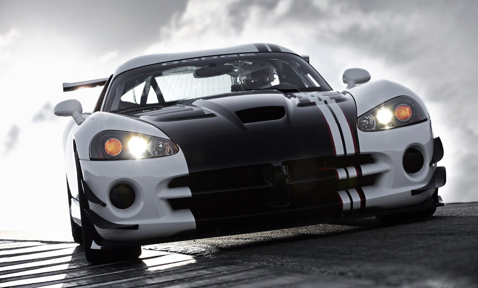 2010 Dodge Viper SRT10