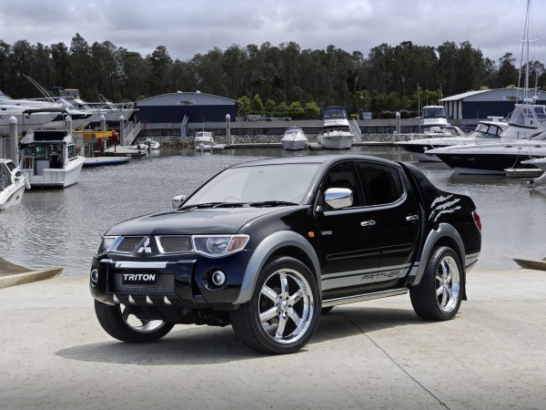 Mitsubishi Panther concepts