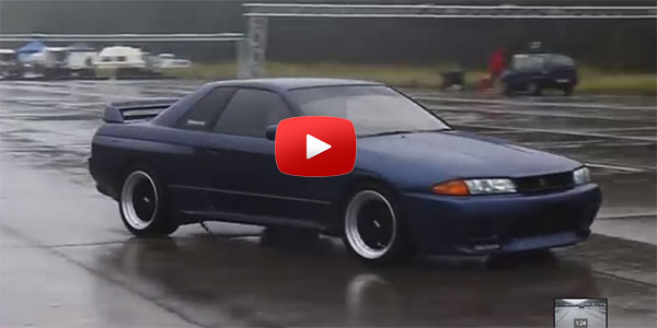 Nissan Skyline R32 GTR - Black