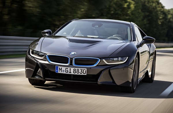 2015 BMW i8 Hybrid 1