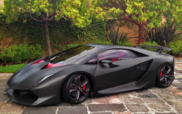 Lamborghini_Sesto_Elemento