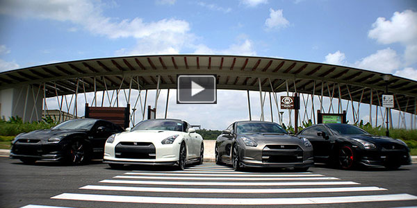 NISSAN SKYLINE GTR