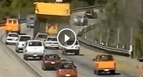 Police Chases A Huge Dump Truck On The Highway