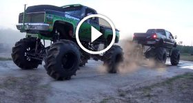 FIGHTING To DEATH tug of war