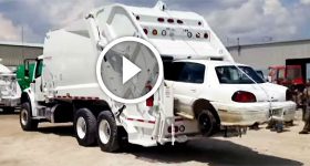 Garbage-truck-COBRA-MAGNUM-EATS-a-Car