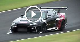 Mark Berry Advan in R34 Skyline record