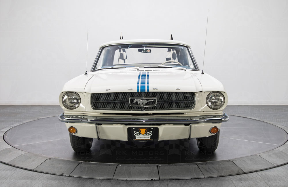 1964 Ford Mustang 3