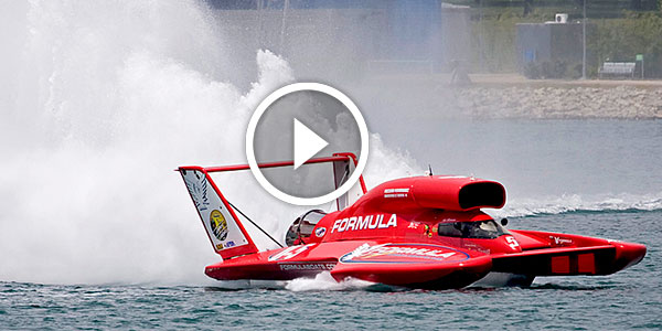 200 mph Hydroplanes powered by 3000 Hp