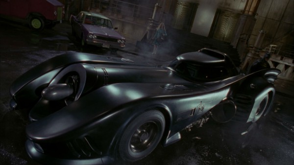 batman-1989-batmobile front three quarters