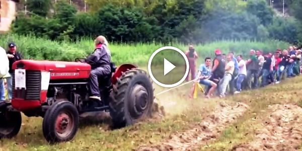 30 men vs 1 tractor