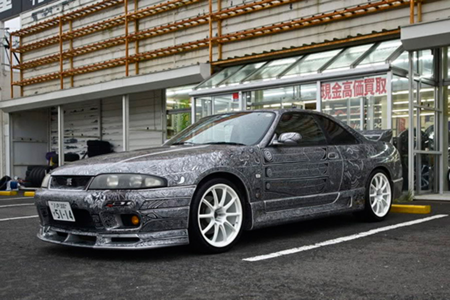 Scratched and doodled Nissan Skyline GTR 12