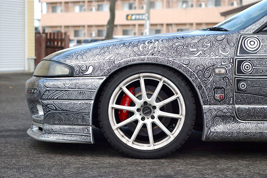 Scratched and doodled Nissan Skyline GTR 8