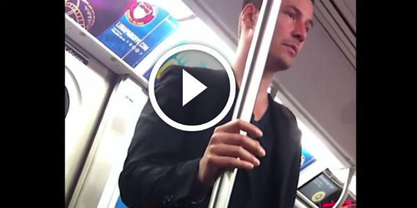 keanu reeves in nyc subway