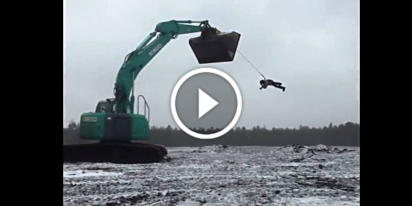 Motorstuntcrew Excavator fun