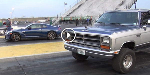 Ramaro kills 650hp GT-R and runs 10s!