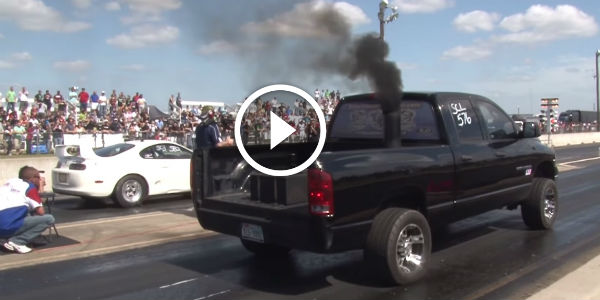 TX2K13 - 1100hp Truck smokes Supercharged Viper