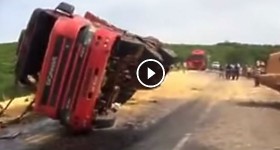 Epic FAIL - Flip-Over Truck