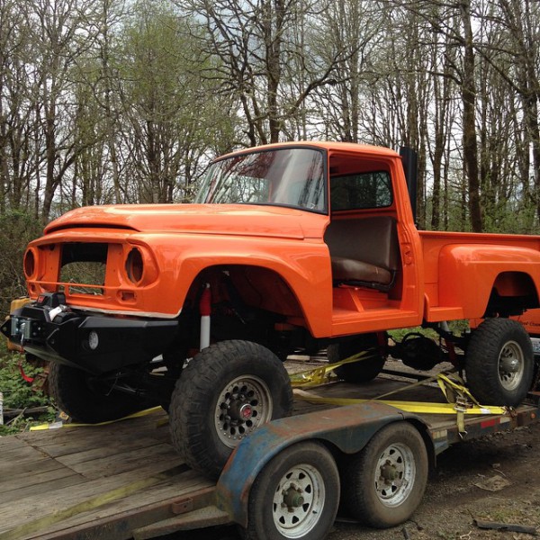 12v Cummins 1965 International Stepside chassis