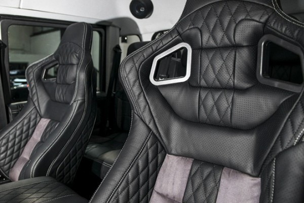 LAND ROVER DEFENDER 110 PICK UP CHELSEA WIDE TRACK front seats