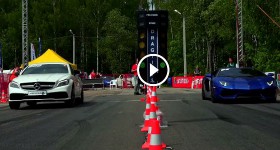 Mercedes-Benz CLS63 AMG vs Lamborghini Aventador
