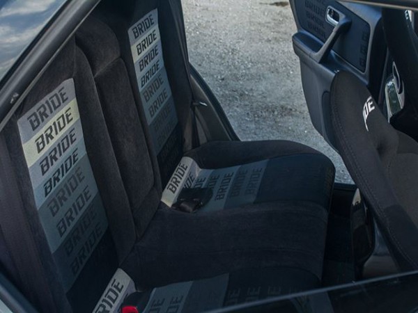 Nissan R34 GT-R Wagon front seats