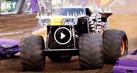 Monster truck jam videos MetLife Stadium 2015