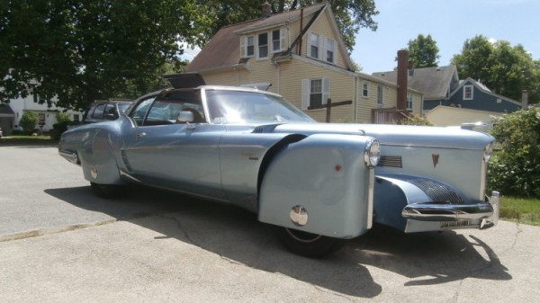1946 Tucker Torpedo Prototype II front three quarters