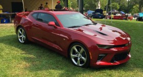 2016 Chevrolet Camaro SS front three quarters - featured image