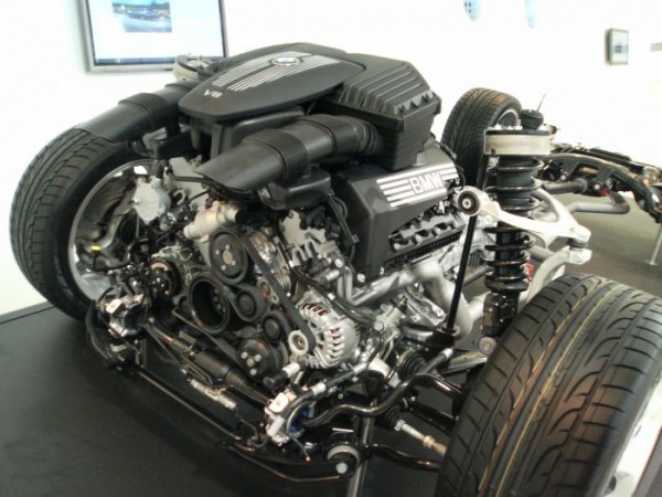 bmw_v8_engine_x5