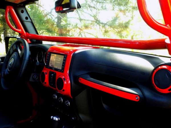 jk skinz jeep with tracks dashboard