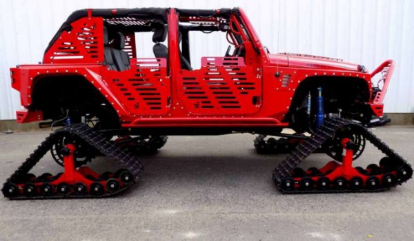 jk skinz jeep with tracks side view