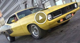 Plymouth 'Cuda 440 V8 - great exhaust sounds!
