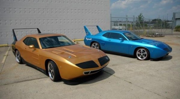 2016 Plymouth Superbird front three quarters two samples