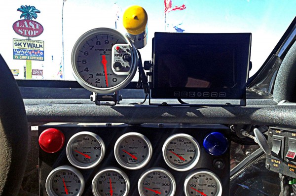 sin-city-hustler-monster-truck-dashboard
