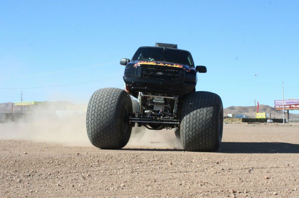 sin-city-hustler-monster-truck-front end view in motion