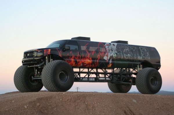 sin-city-hustler-monster-truck-front three quarters