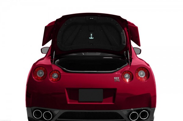 2011-nissan-gt-r-coupe-hatchback rear end opened trunk