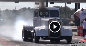 BIG RIGS BATTLE IT OUT ON THE DRAG STRIP!! -