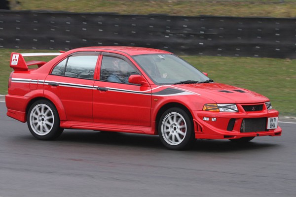 Mitsubishi Evolution side three quarters