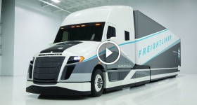 Freightliner Supertruck Amerika's 'truck of the future'