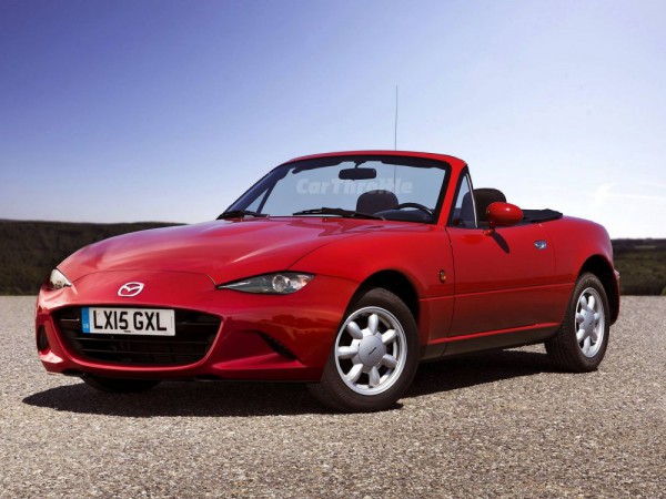 Mazda NA MX-5 ND MX-5 front three quarters