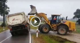 How not to load stone in the truck