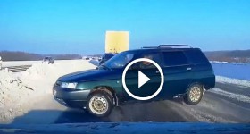 Mad Driving FAILS Compilation pt.12 JANUARY 2016 ICE & SNOW Car Crashes