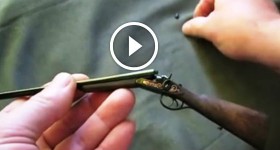 World's Smallest Rifle Ever - Amazing Video