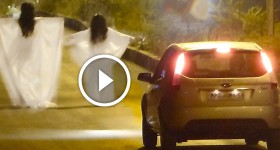 REAL GHOST PRANK (BEST FUNNY SCARY HILARIO
