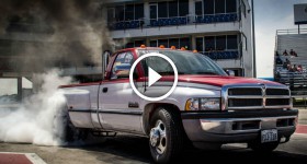 BIG TIRE - Dodge Cummins DUALLY FARM TRUCK - DODGE CUMMINS ((HOW FAST IS HE