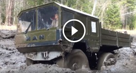 Offroad RC #Trucks #Mudding 4x4 VS 6x6 Scale #OFFRoad THE BEAST #RC4WD MAN Truck #Axial Wraith