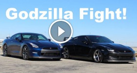 Godzilla Fight! 2009 vs 2015 Nissan GTR Comparison!